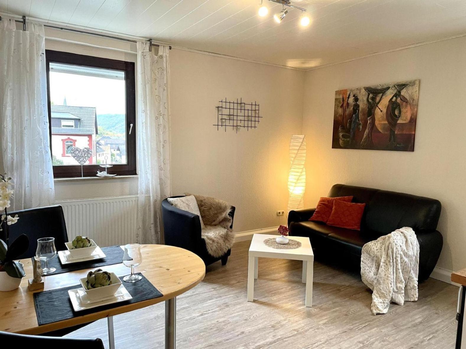 Ferienwohnung Am Kreuzberg Schleiden Esterno foto